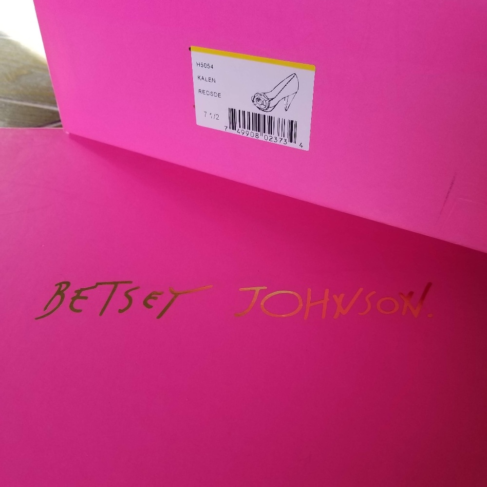 Betsey Johnson Suede Kalen Peep Toe Pumps - Picture 3 of 10